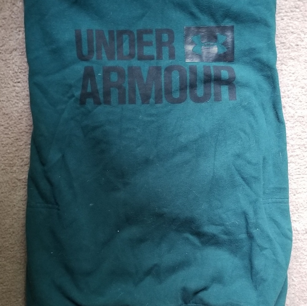 Under Armour Hoodie